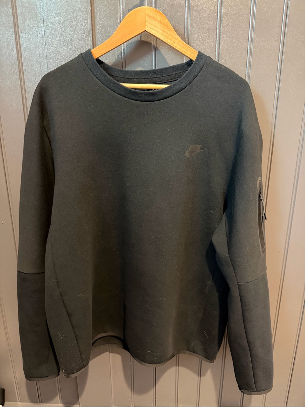 Nike Men’s Tech Fleece Sweater